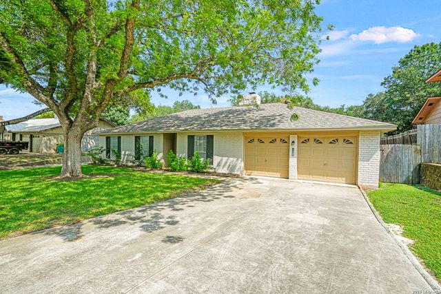 134 High Oak, Universal City, TX 78148