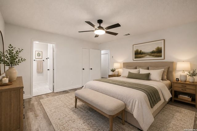 134 High Oak, Universal City, TX 78148
