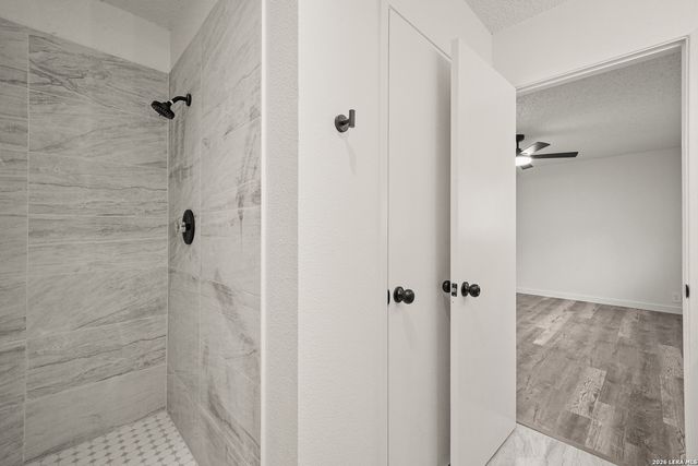 134 High Oak, Universal City, TX 78148