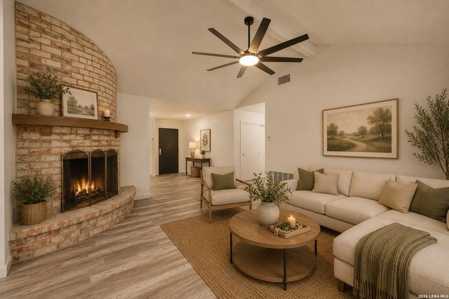 134 High Oak, Universal City, TX 78148