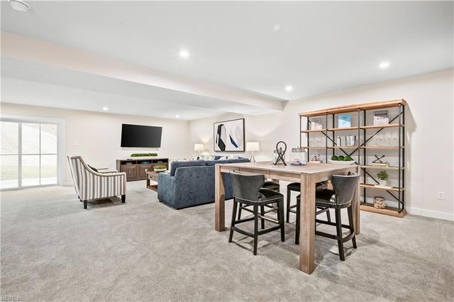 1117 Parkers RDG, Williamsburg, VA 23188