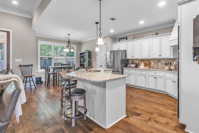 255 SAUNDERS CREEK CIR, Rossville, TN 38066