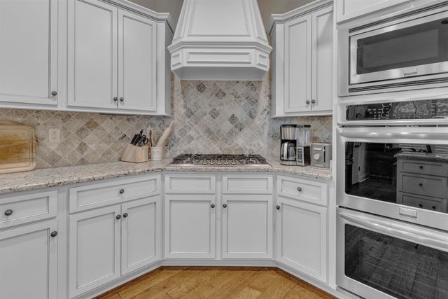 255 SAUNDERS CREEK CIR, Rossville, TN 38066