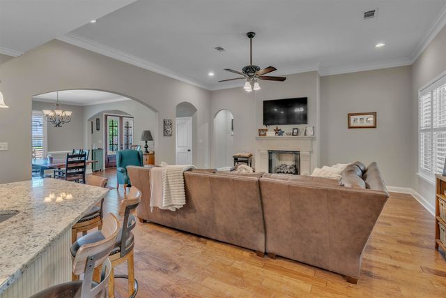 255 SAUNDERS CREEK CIR, Rossville, TN 38066