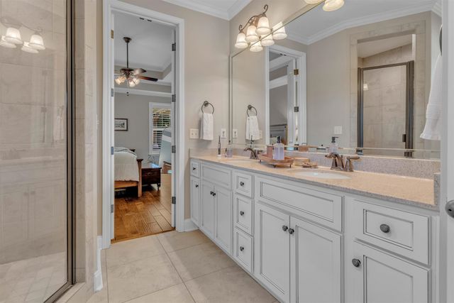 255 SAUNDERS CREEK CIR, Rossville, TN 38066