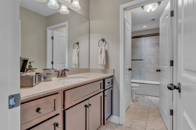 255 SAUNDERS CREEK CIR, Rossville, TN 38066