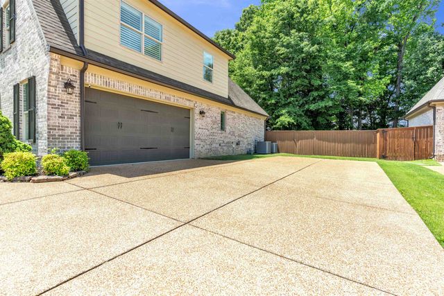 255 SAUNDERS CREEK CIR, Rossville, TN 38066