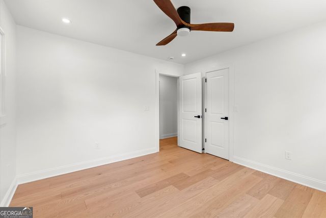 61 Suburban Drive NW, Kennesaw, GA 30144