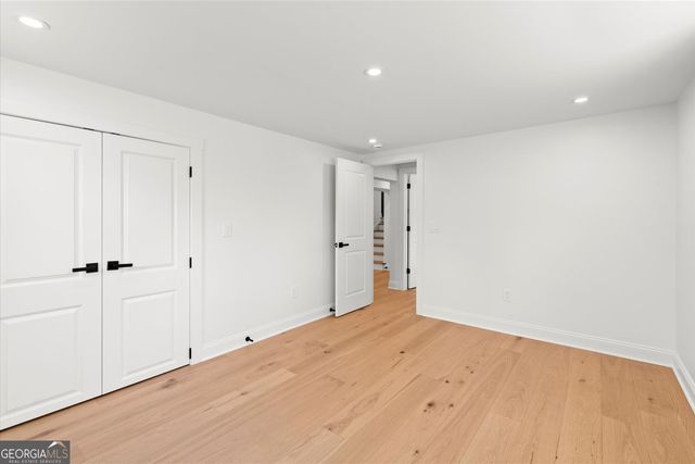 61 Suburban Drive NW, Kennesaw, GA 30144