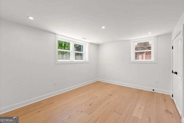 61 Suburban Drive NW, Kennesaw, GA 30144