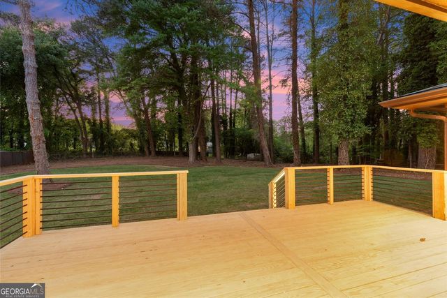 61 Suburban Drive NW, Kennesaw, GA 30144