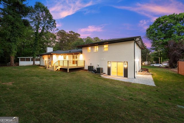 61 Suburban Drive NW, Kennesaw, GA 30144