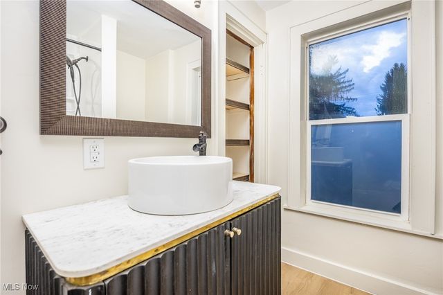 723 N 7th Street, Marietta, OH 45750