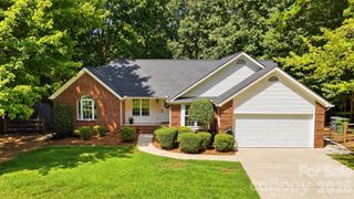 13800 Woody Point Road, Charlotte, NC 28278