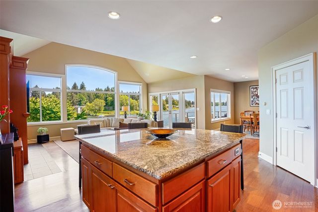 26100 134th Avenue SE, Kent, WA 98042