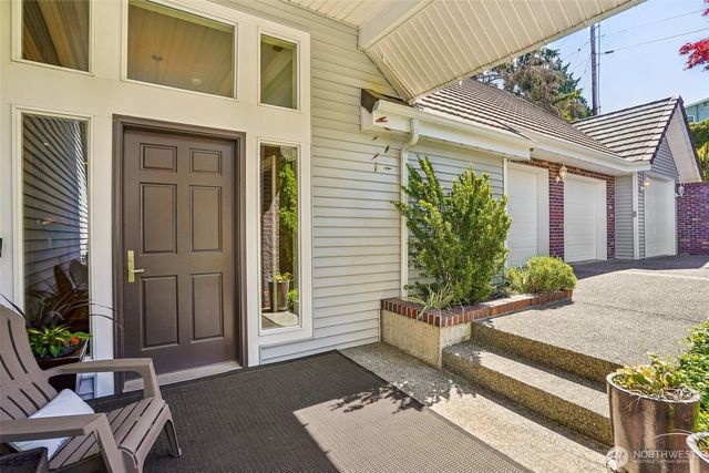 26100 134th Avenue SE, Kent, WA 98042