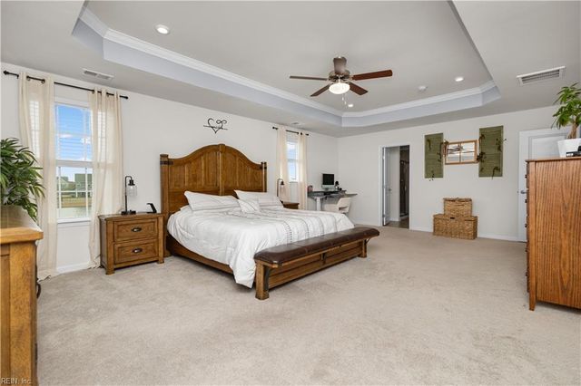 217 Sunny Lake RD, Moyock, NC 27958