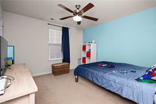 217 Sunny Lake RD, Moyock, NC 27958