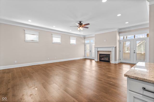 6582 W Deerfield Drive, Zionsville, IN 46077