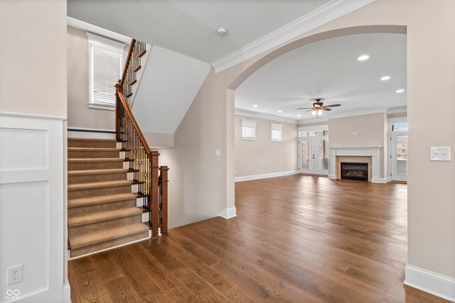 6582 W Deerfield Drive, Zionsville, IN 46077