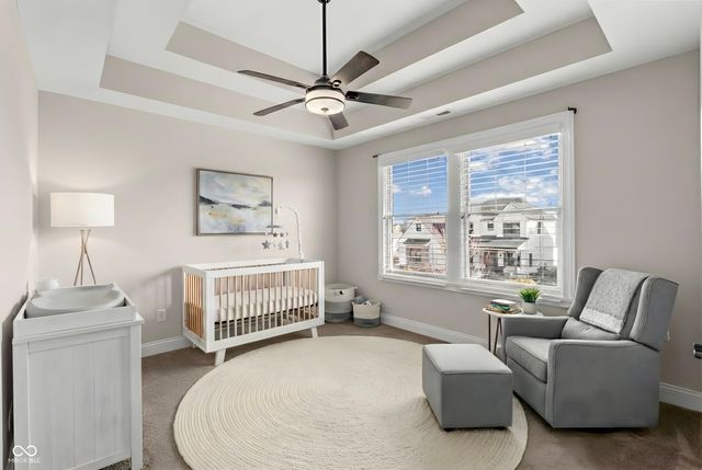 6582 W Deerfield Drive, Zionsville, IN 46077