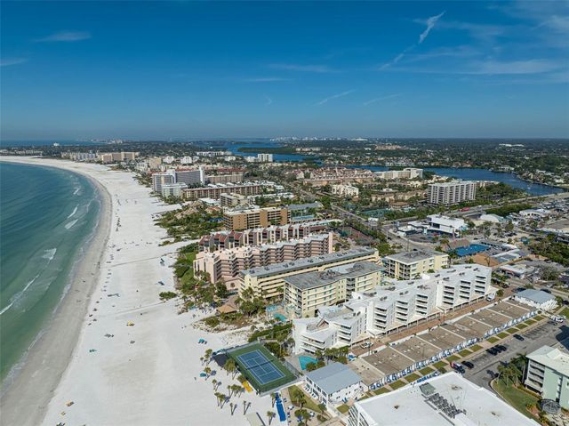 6518 MIDNIGHT PASS ROAD 310, Sarasota, FL 34242