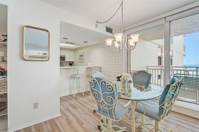 6518 MIDNIGHT PASS ROAD 310, Sarasota, FL 34242