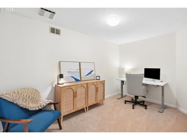 4135 Sw PARKVIEW Ave, Portland, OR 97225