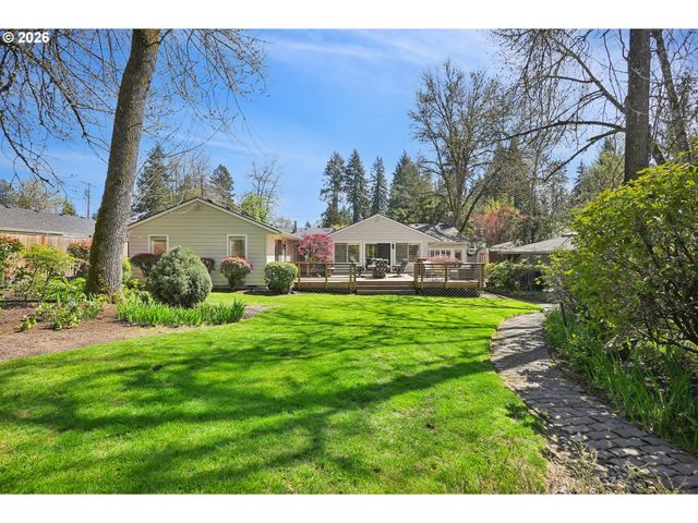 4135 Sw PARKVIEW Ave, Portland, OR 97225