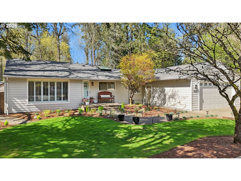 4135 Sw PARKVIEW Ave, Portland, OR 97225