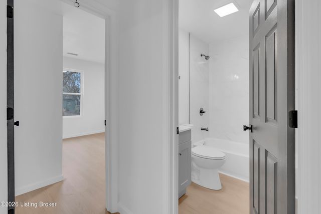 625 Inverness Ave, Louisville, KY 40214