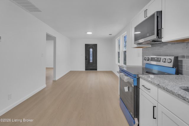 625 Inverness Ave, Louisville, KY 40214