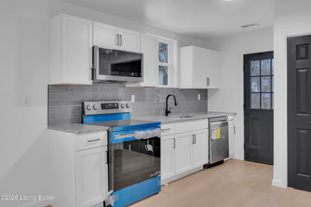 625 Inverness Ave, Louisville, KY 40214