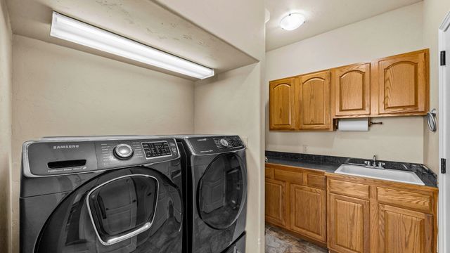 670 Tamarron Drive, Grand Junction, CO 81506