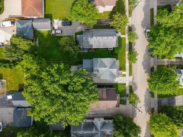 229 FULTON AVENUE, Oshkosh, WI 54901