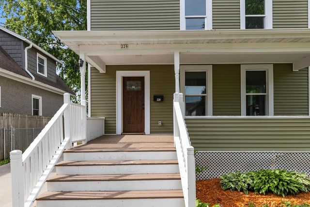 229 FULTON AVENUE, Oshkosh, WI 54901