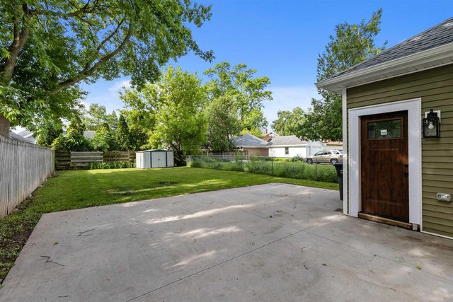 229 FULTON AVENUE, Oshkosh, WI 54901