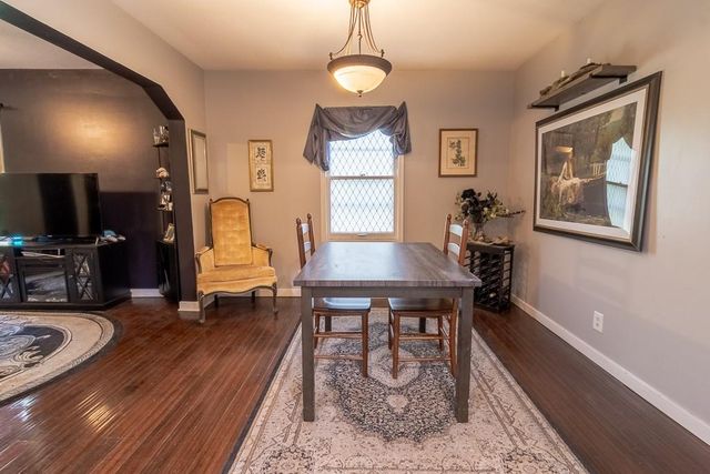 420 S Kentucky Avenue, Independence, MO 64053