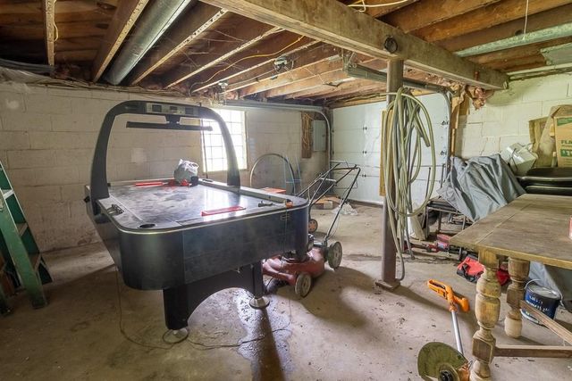 420 S Kentucky Avenue, Independence, MO 64053