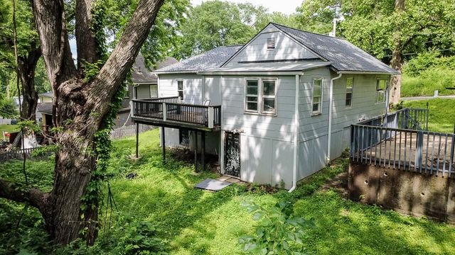 420 S Kentucky Avenue, Independence, MO 64053