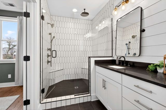 557B Stevenson St, Nashville, TN 37209