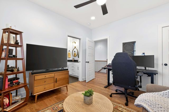 557B Stevenson St, Nashville, TN 37209