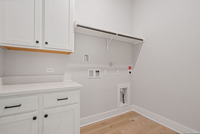 257 Lawrence Drive, Castroville, TX 78009