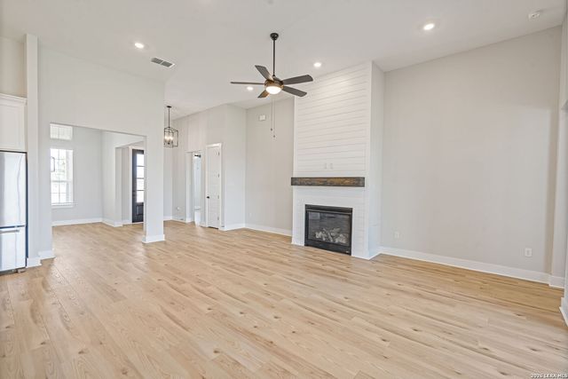 257 Lawrence Drive, Castroville, TX 78009