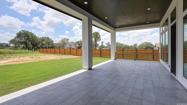 291 Bobs Cove, Castroville, TX 78009