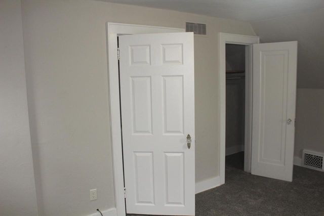 1001 Eisenhower Avenue, Janesville, WI 53545