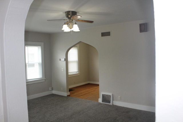 1001 Eisenhower Avenue, Janesville, WI 53545