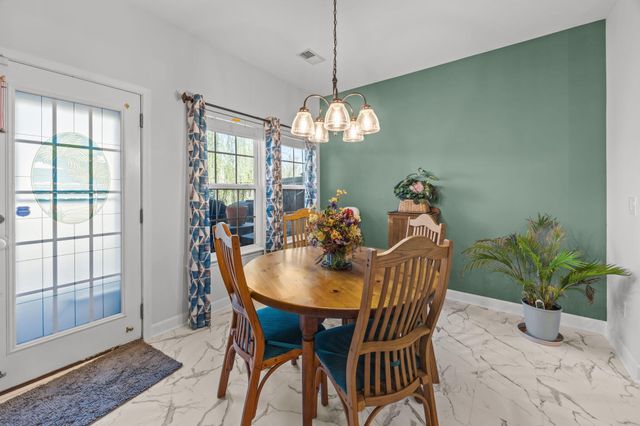 107 Longford Drive, Summerville, SC 29483