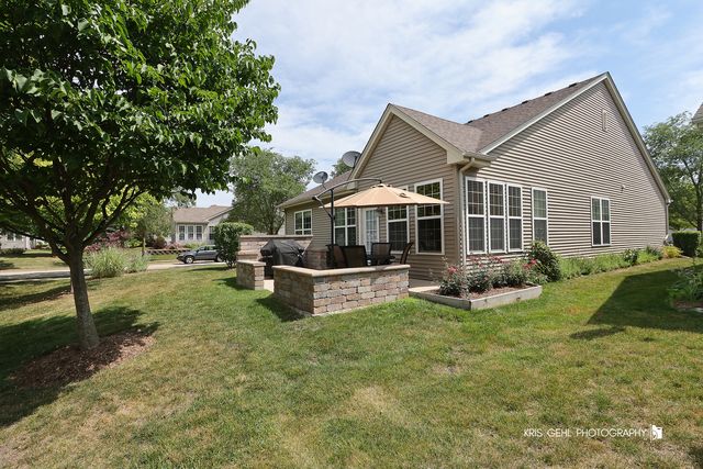 1114 Barkston Lane, Aurora, IL 60502