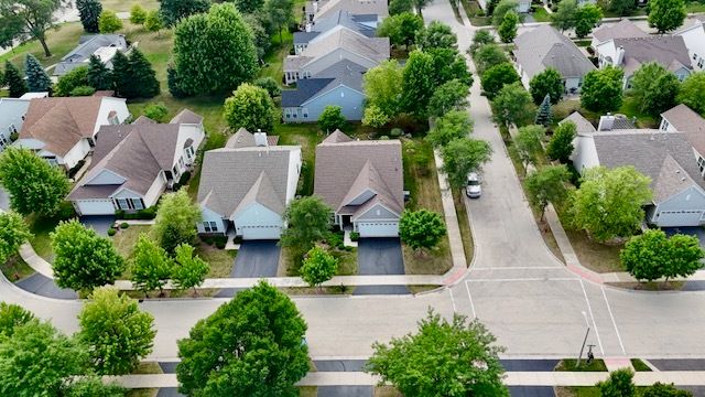 1114 Barkston Lane, Aurora, IL 60502